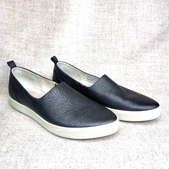 Ecco Gillian women’s slip on loafers size 9 (40) gray embossed leather sneakers - Picture 1 of 9